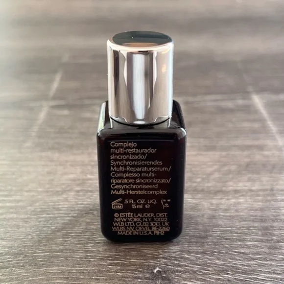 Estée Lauder Advanced Night Repair Serum 15ml - Picture 2 of 2